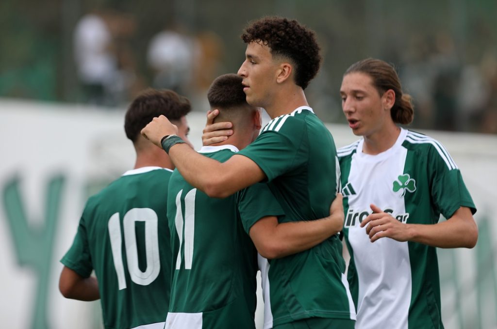 Cuatro goles para el equipo Sub-19 | pao.gr